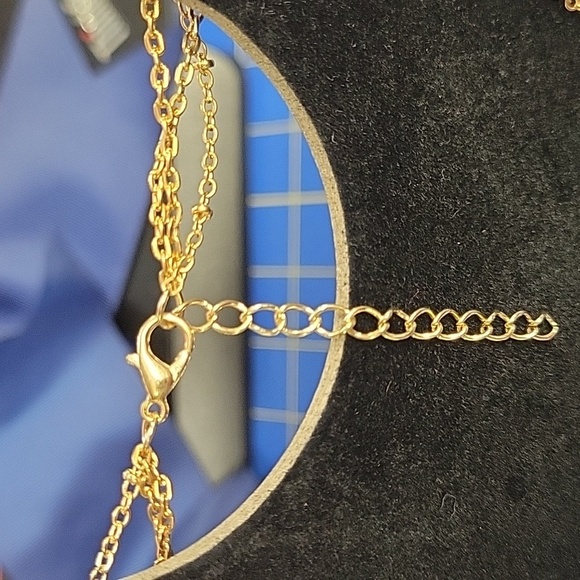 Pearl Faux Bar Gold Tone 3 Strand Layered Necklace - Picture 4 of 4